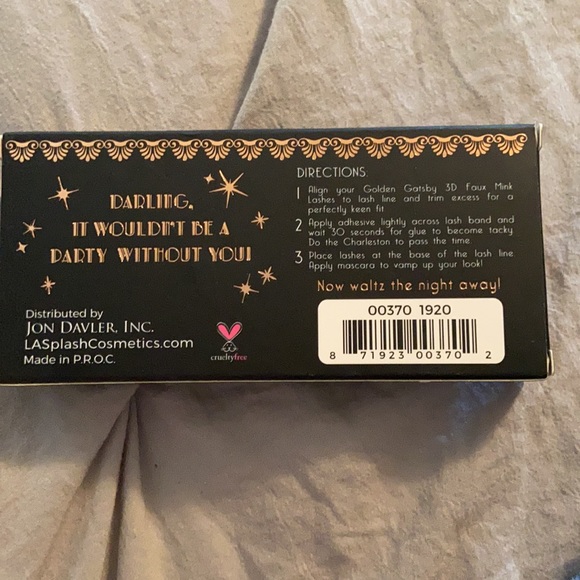 False Lashes - Picture 2 of 2